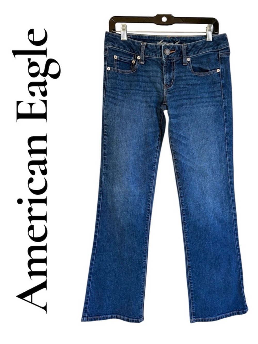 American Eagle Outfitters ‘Favorite Boyfriend’ jeans. Size 6 long. EUC! Like new
